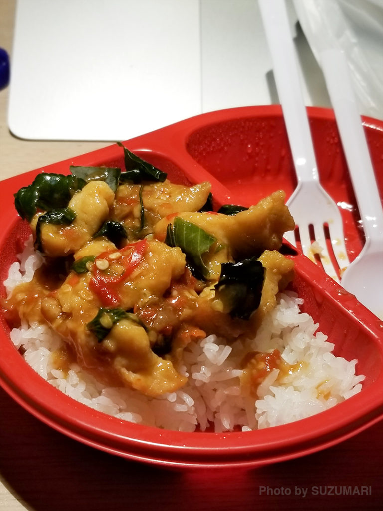 鶏肉のガパオ炒め