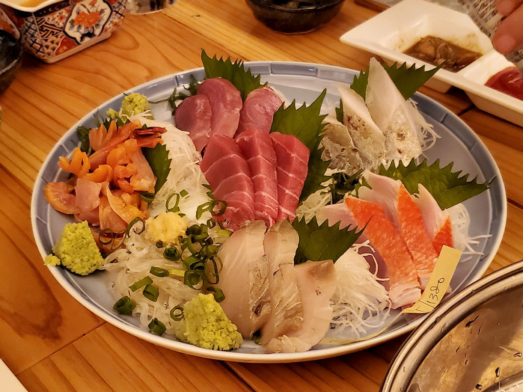 定番の刺し盛り