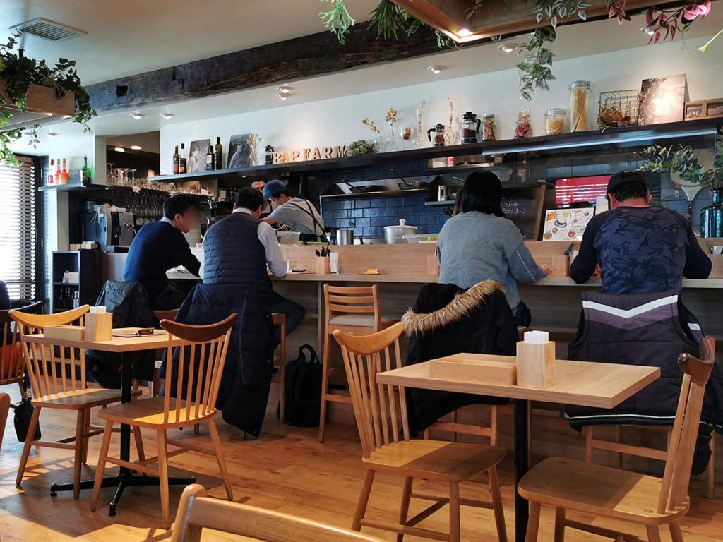 ボナペティートパパの店内