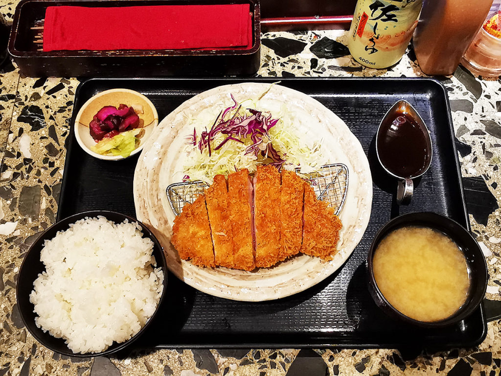 味噌カツ定食