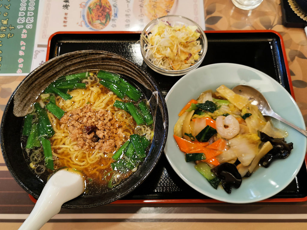 台湾ラーメンと中華飯
